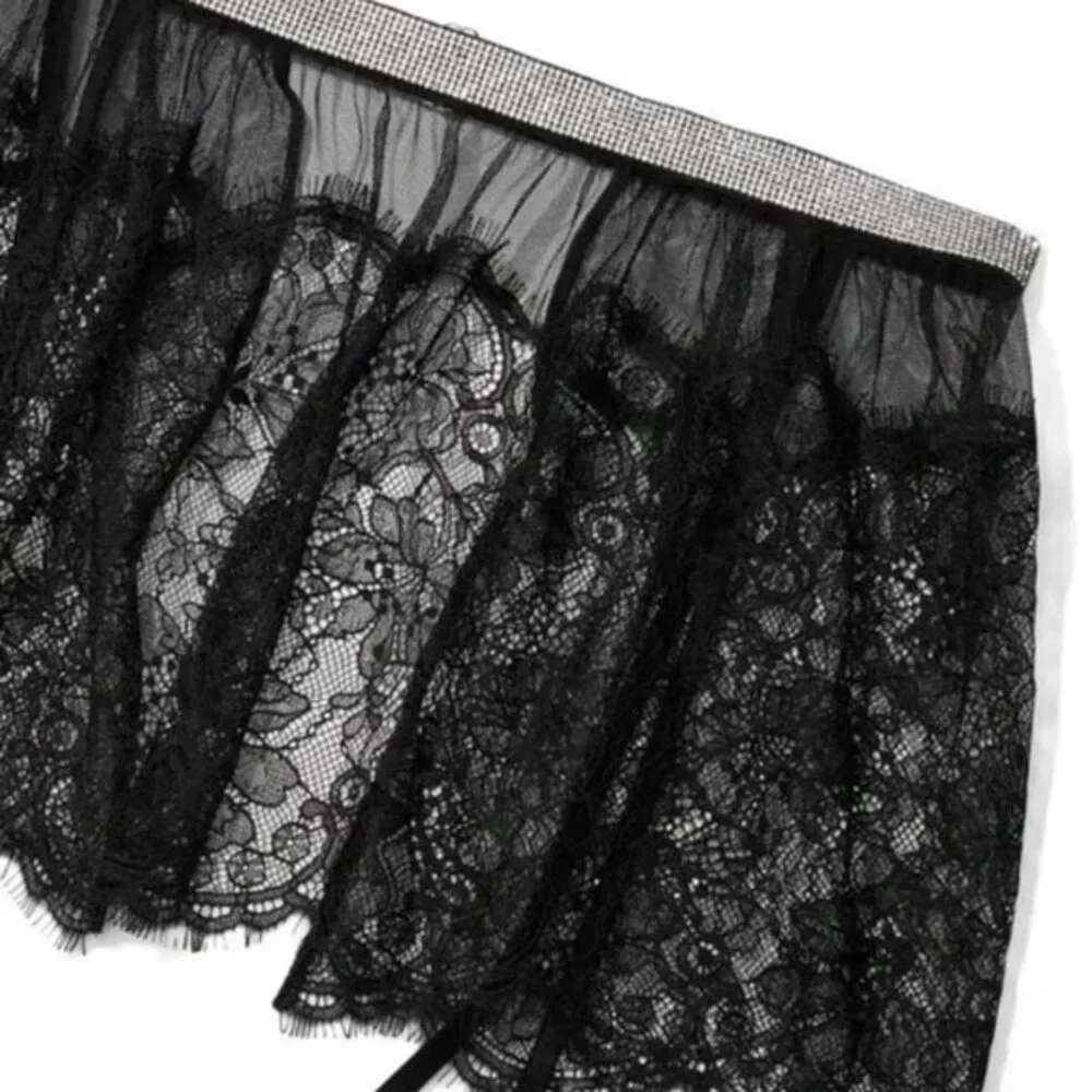 Victoria's Secret‎ Shine Lace Skirt With Garters  XS/S